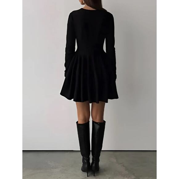 Commense Skater Pleated Black Stretch Knit Sweater Mini Dress Medium - Picture 6 of 8